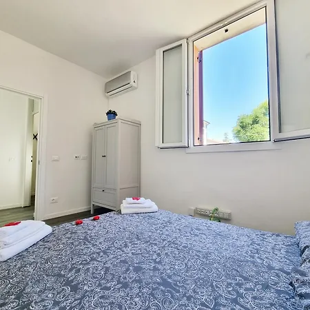 Sofia Venice 3*